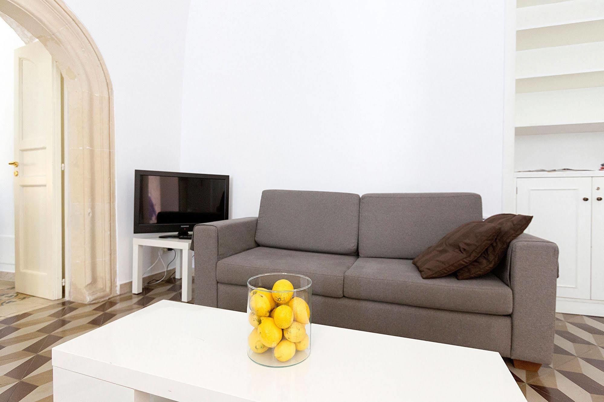 Bed and Breakfast Nonna Jole à Lecce Extérieur photo